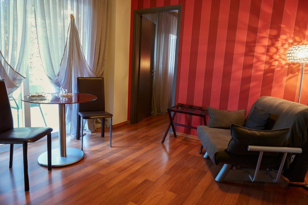 Athens Habitat Aparthotel Exteriör bild